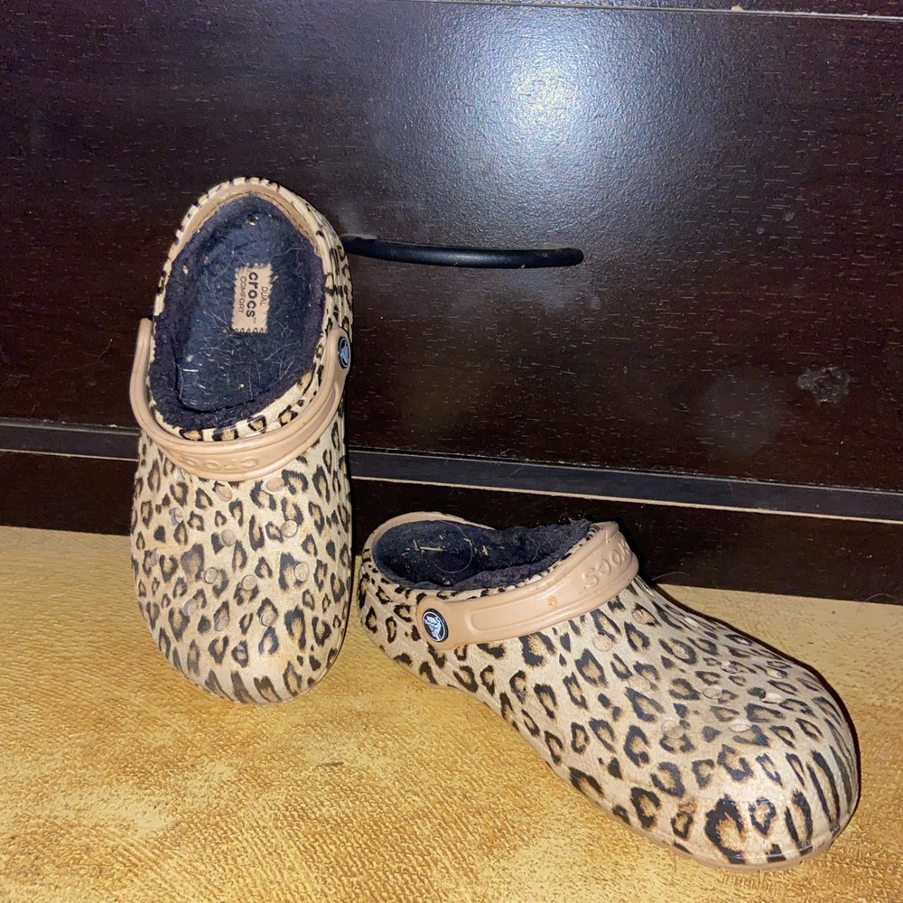 Fuzzy crocs